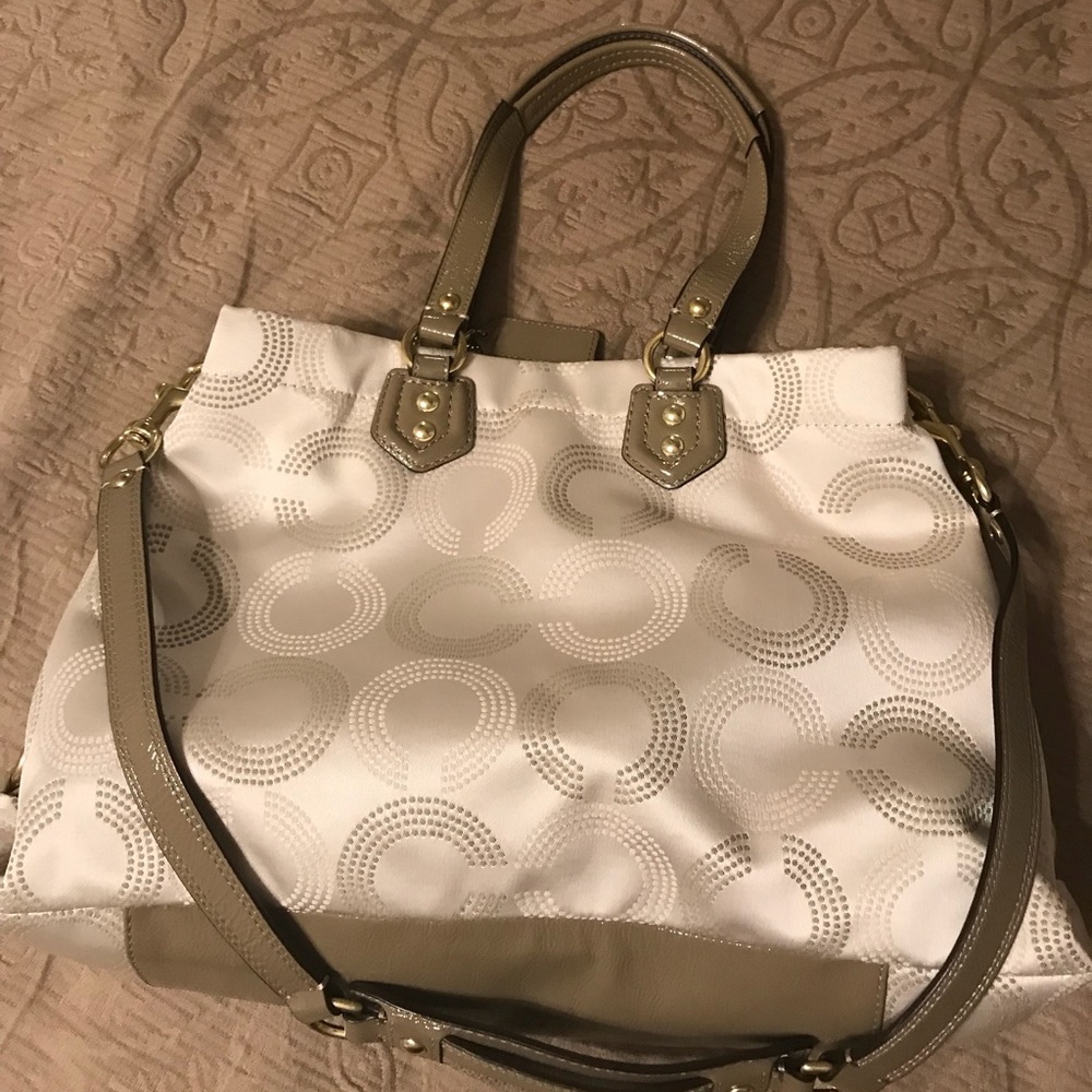 Coach purse - Picture 7 of 8